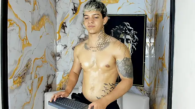 Noah__Browm Chat XXX in diretta