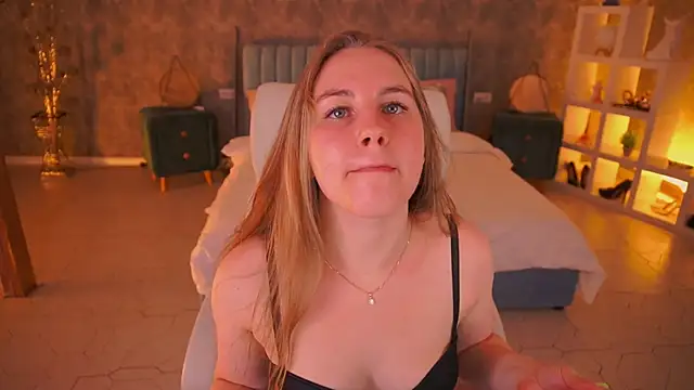 FroggyTata's Live XXX Chat