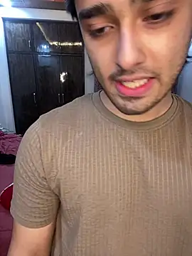Rocco787876 Pertunjukan Webcam