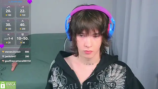 แชท XXX สดของ LeonBoykisser