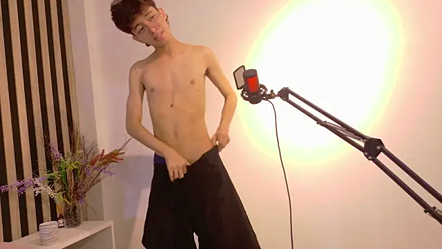 Twink_Sebas7 Live XXX-Chat