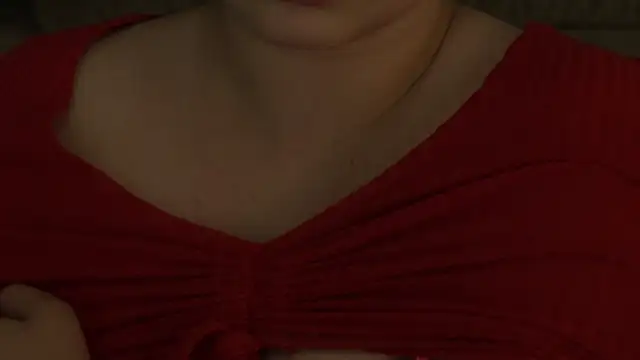 MagicPeachh_ Chat XXX in diretta