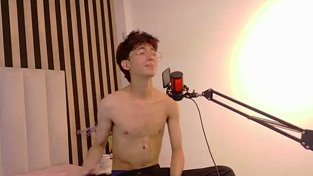 Онлайн чат XXX Twink_Sebas7