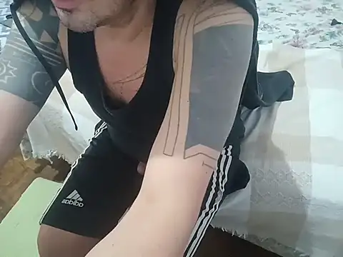 DaddyCloudLatin 现场XXX聊天