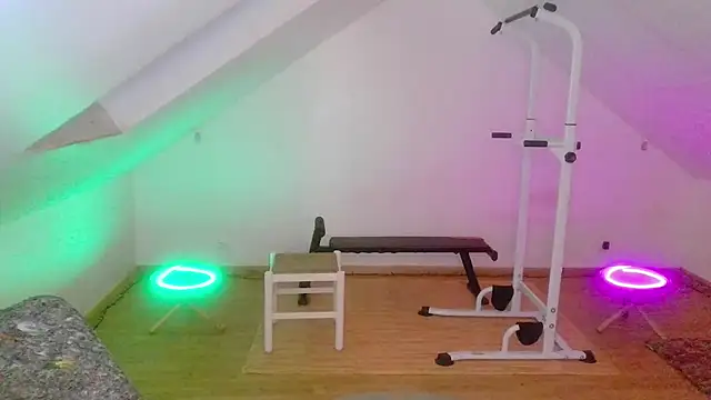 NinjaLaser Adlı Modelin Canlı XXX Sohbeti