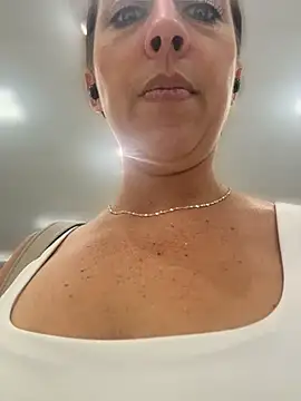 JosieX14's Live XXX Chat
