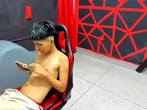Czat XXX na żywo – XXSNOVER_