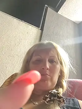 Divineblond 라이브 XXX 채팅