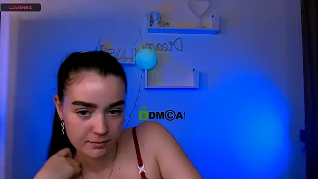 monica_xcx Adlı Modelin Canlı XXX Sohbeti