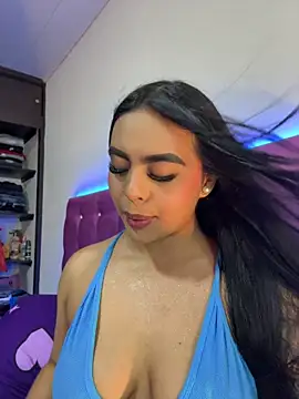 Aylin_Fox 现场XXX聊天