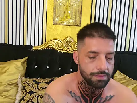 دردشة TommyDum الجنسية المباشرة