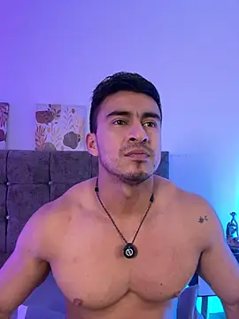 Chris_Clarck Live XXX-Chat