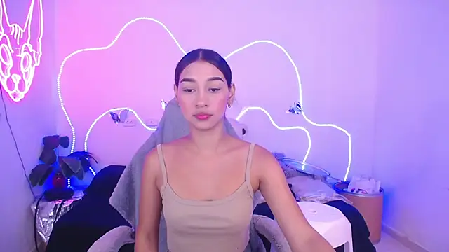 Chat +18 de Valery_tiny ao vivo