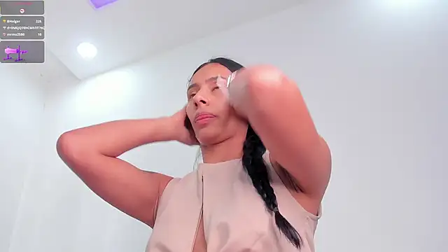 karlyn_angelsn Live XXX chat