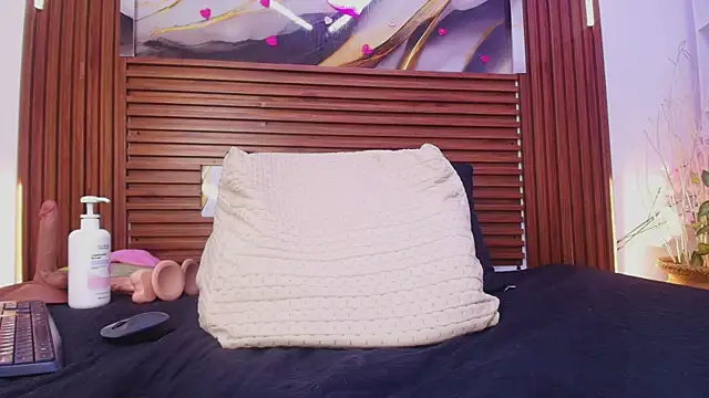 XXX chat uživo modela kemdall_lp