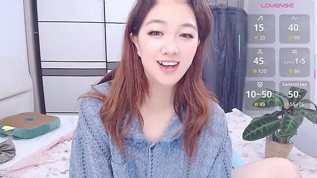 XueLi1902's Live XXX Chat
