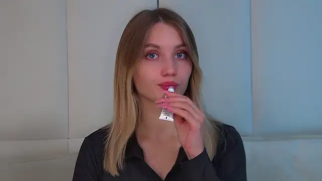 Chat +18 de StacyEvances ao vivo