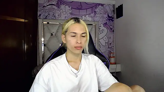 Larry_craft Live XXX Chat