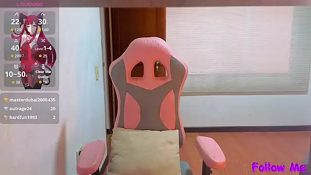 צ'אט XXX בשידור חי של vittorialombardi__