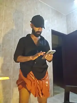 Mallukiran Chat XXX in diretta