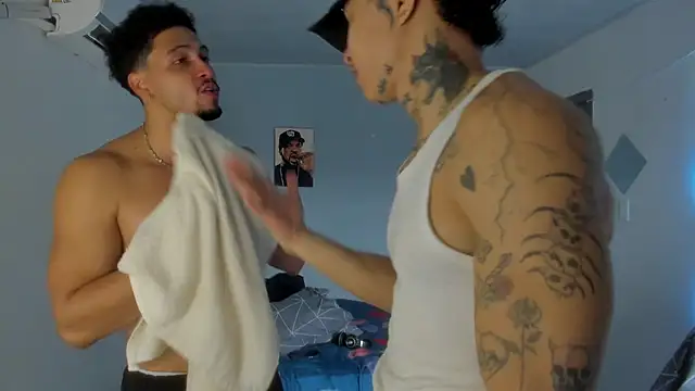 Czat XXX na żywo – Kris_Khalifa69