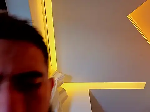 XXX chat uživo modela Scottfishcer1