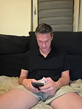 tomek84 – Naživo XXX chat