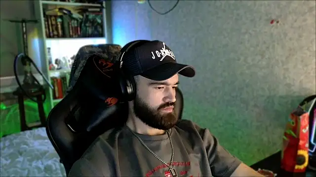 _Serious_Man live XXX chat