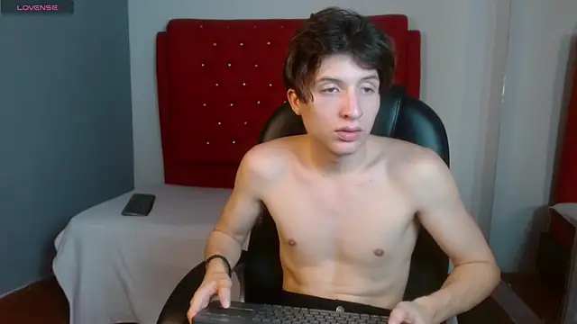 Chat XXX ao vivo de Marcoviolet