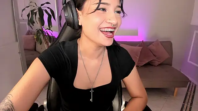renee_shelby_ 现场XXX聊天