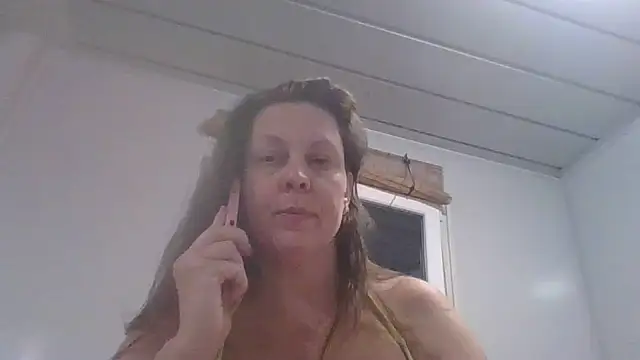 fulloferotic's Live XXX Chat
