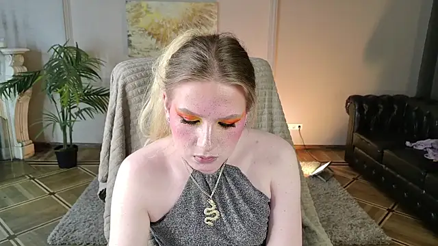 Chat +18 de Jes_Solar ao vivo