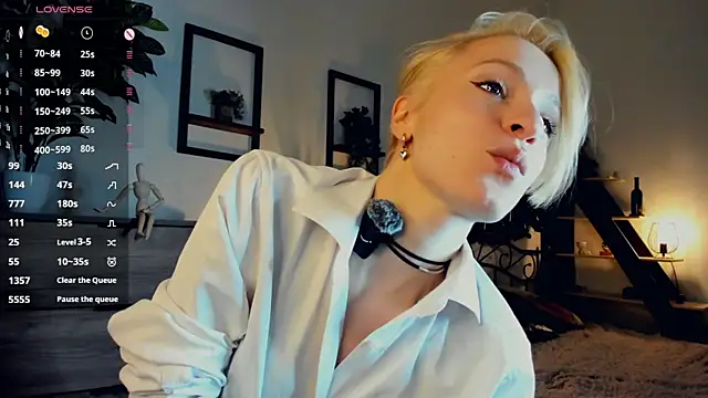 JanettePerro Chat XXX in diretta
