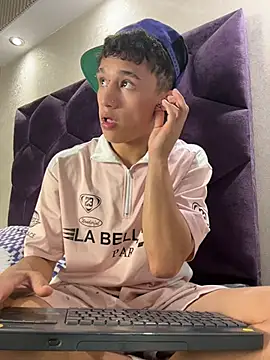 Dominik_Souza Obrolan Langsung XXX