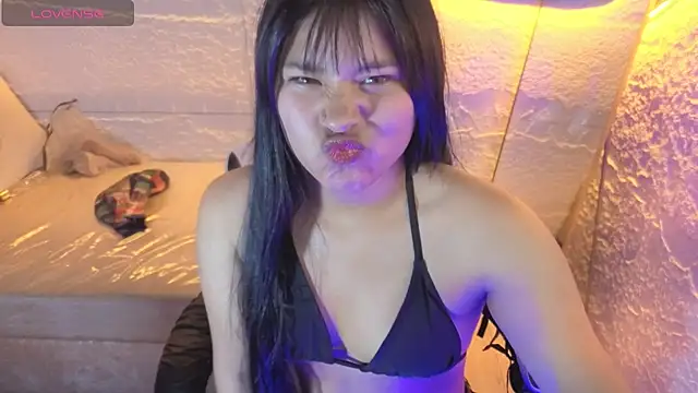 แชท XXX สดของ Paulette_v