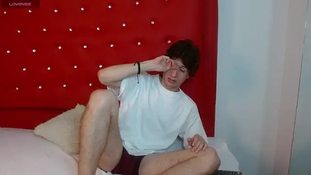 Chat +18 de Marcoviolet ao vivo
