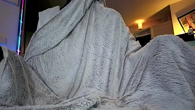 1Hugo1n Live XXX chat
