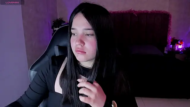 Czat XXX na żywo – Julieth_Caandy