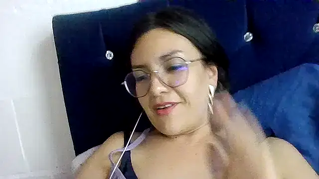 princessbella93 Adlı Modelin Canlı XXX Sohbeti