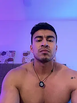 Chris_Clarck's Live XXX Chat