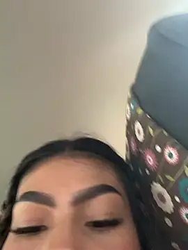 Khaiimy live XXX chat
