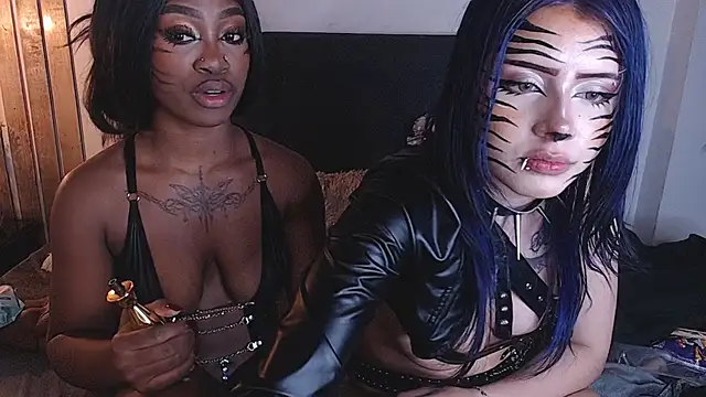Chat XXX ao vivo de nikkystorm1_