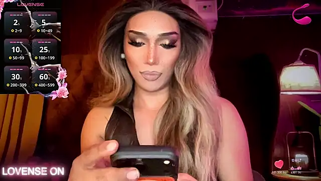 Lo_la_69 live XXX chat