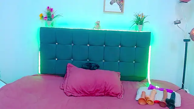 צ'אט XXX בשידור חי של candy_lux_
