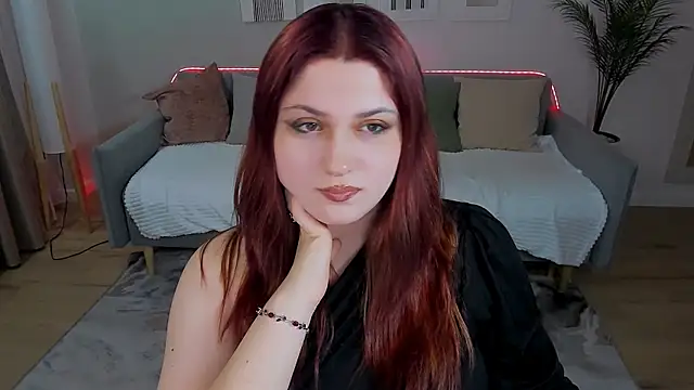 Онлайн чат XXX FieryMilena