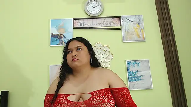Chat XXX ao vivo de saracurvy54