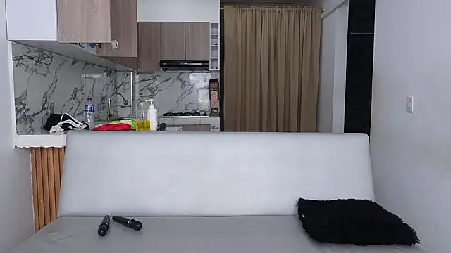 XXX chat uživo modela maidengirls
