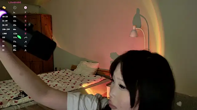 whispersofdarsy's Live XXX Chat
