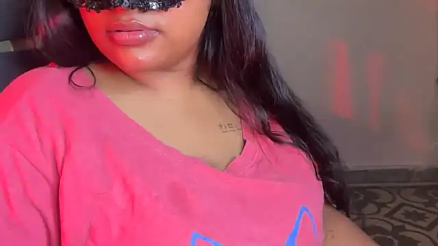 Chat XXX ao vivo de HEZALNUT