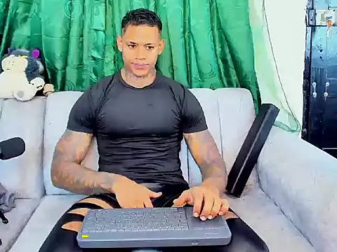 Jared_Kushhs live XXX chat